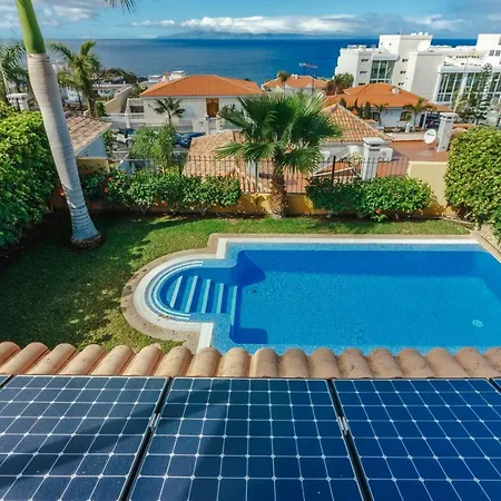Villa Paraiso *
